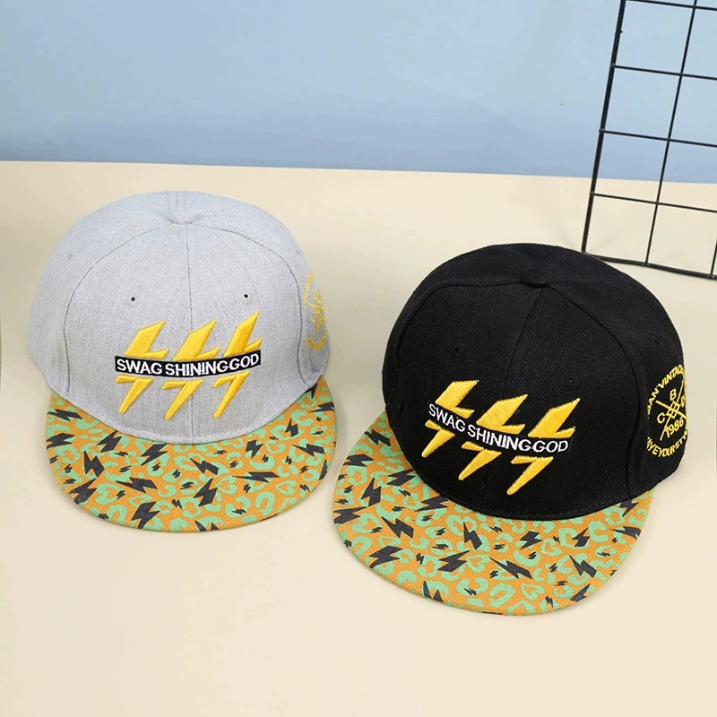 Snapback Hat Flat - قبعة عصرية أنيقة ذات حافة مسطحة