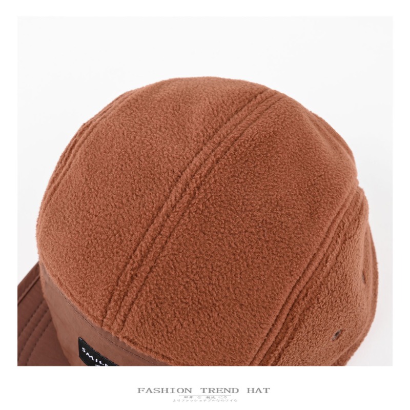 قبعات رجالية ونسائية من الصوف  - مراجعة Corduroy Cap 5 Panel وسعره